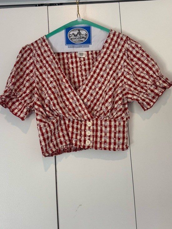 KIRIOUS LOS ANGELES Tops - CLOSET CLEAN OUT: Red Gingham Crop Wrap Top with Button Front